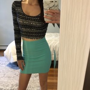 Black and white crop top